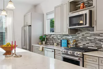 906 Linden Street #A, Austin, TX 78702 - Photo 11