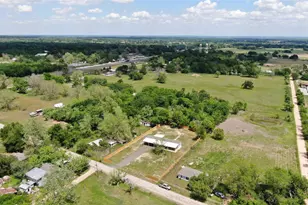 335 Co Rd 352, Gause, TX 77857 - Photo 3