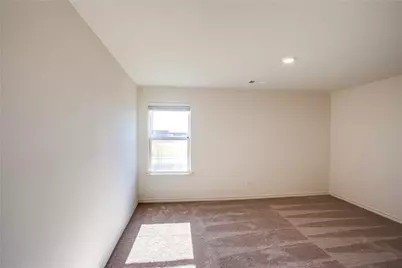 14201 Prairie Sod Lane, Elgin, TX 78621 - Photo 21