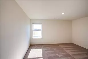 14201 Prairie Sod Ln, Elgin, TX 78621 - Photo 21