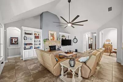 12521 Calistoga Way, Austin, TX 78732 - Photo 9