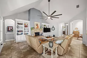 12521 Calistoga Way, Austin, TX 78732 - Photo 9