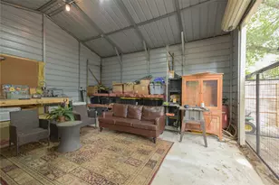 602 W Buck St, Caldwell, TX 77836 - Photo 19
