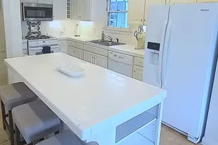 1914 W 38th St, Austin, TX 78731 - Photo 5