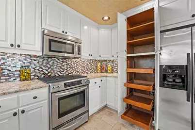 11021 Whiskey River Drive, Austin, TX 78748 - Photo 17