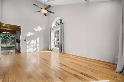 11021 Whiskey River Drive, Austin, TX 78748 - Photo 13