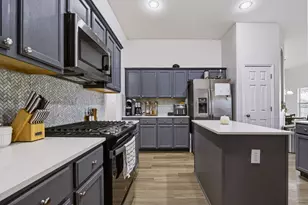 400 Ranier Ln, Round Rock, TX 78665 - Photo 11