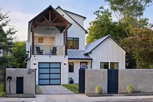 2104 E 2nd St, Austin, TX 78702 - Photo 37