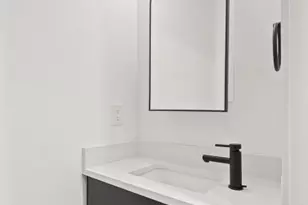 2104 E 2nd St, Austin, TX 78702 - Photo 15