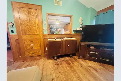 105 Tom Tom, Smithville, TX 78957 - Photo 21