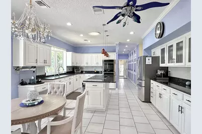 203 Grande Street, Driftwood, TX 78619 - Photo 13