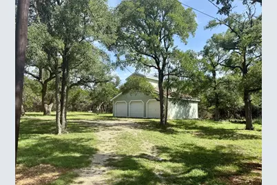 203 Grande Street, Driftwood, TX 78619 - Photo 9