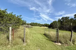 203 Grande St, Driftwood, TX 78619 - Photo 11