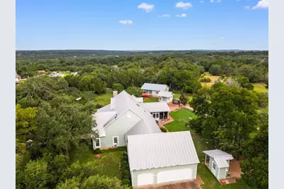 203 Grande Street, Driftwood, TX 78619 - Photo 3