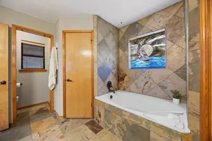 1346 Amistad Dr, Round Rock, TX 78664 - Photo 17