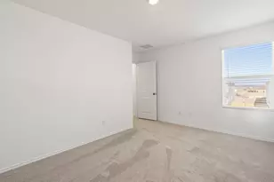 539 Commander Abbott Dr, Jarrell, TX 76537 - Photo 17