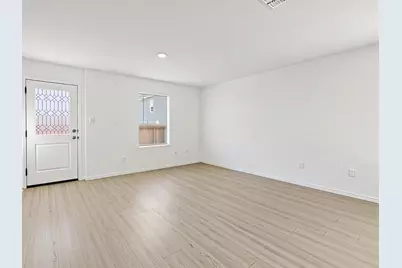 539 Commander Abbott Drive, Jarrell, TX 76537 - Photo 11