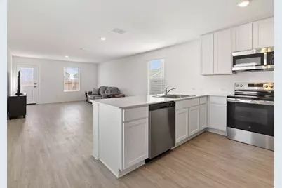 539 Commander Abbott Drive, Jarrell, TX 76537 - Photo 3