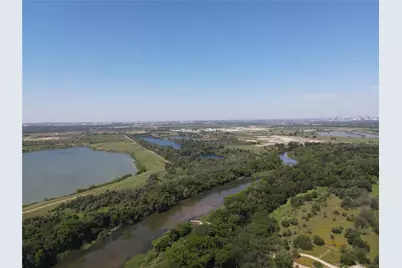 10009 Lorado Drive, Austin, TX 78725 - Photo 13