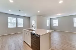 68 Bent Trl Ln, Georgetown, TX 78628 - Photo 9