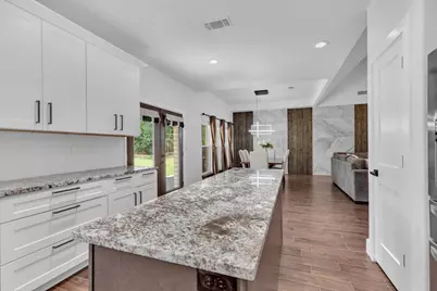 326 Coventry Road, Spicewood, TX 78669 - Photo 13