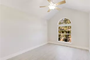 207 Tellus St, Lakeway, TX 78734 - Photo 17