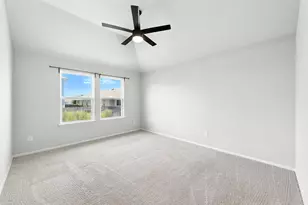 308 Black Opal Dr, Jarrell, TX 76537 - Photo 15