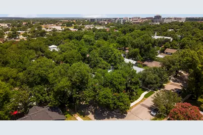 304 W 42nd Street, Austin, TX 78751 - Photo 9