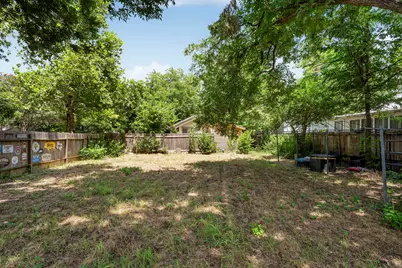 304 W 42nd Street, Austin, TX 78751 - Photo 3