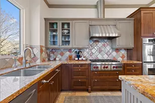 5 Water Front Ave, Lakeway, TX 78734 - Photo 15