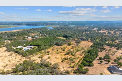 404 County Road 421, Spicewood, TX 78669 - Photo 31