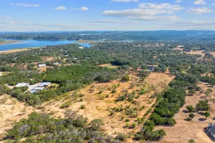 404 Co Rd 421, Spicewood, TX 78669 - Photo 31