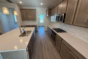 237 Leeland Dr, Liberty Hill, TX 78642 - Photo 9