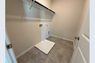 237 Leeland Drive, Liberty Hill, TX 78642 - Photo 21