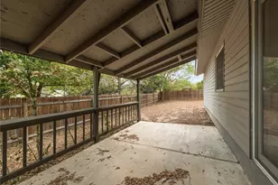 6809 Lunar Dr, Austin, TX 78745 - Photo 29