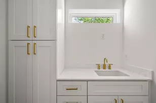 2609 Davis Ln, Austin, TX 78745 - Photo 17