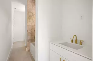 2609 Davis Ln, Austin, TX 78745 - Photo 15