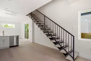 2609 Davis Ln, Austin, TX 78745 - Photo 5