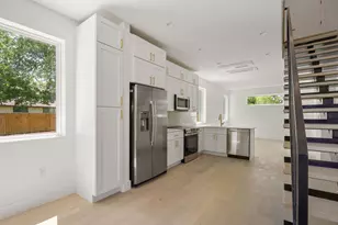2609 Davis Ln, Austin, TX 78745 - Photo 3