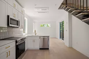 2609 Davis Ln, Austin, TX 78745 - Photo 7