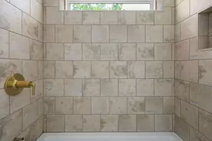 2609 Davis Ln, Austin, TX 78745 - Photo 17