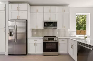 2609 Davis Ln, Austin, TX 78745 - Photo 7