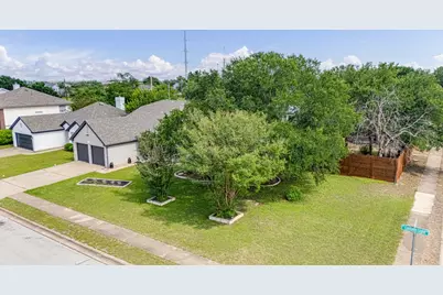1409 Lantern Light Drive, Round Rock, TX 78681 - Photo 25