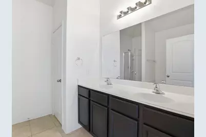 19717 Wt Gallaway Street, Manor, TX 78653 - Photo 11