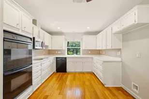 13523 Briar Hollow Dr, Austin, TX 78729 - Photo 5