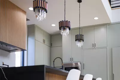 1901 W Saint Johns Avenue, Austin, TX 78757 - Photo 9