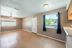 5807 Spring Meadow Rd, Austin, TX 78744 - Photo 9