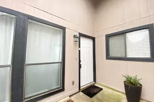 11901 Oak Knoll Dr, Austin, TX 78759 - Photo 3