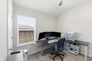 17800 Fairbridge Ln, Manor, TX 78653 - Photo 15