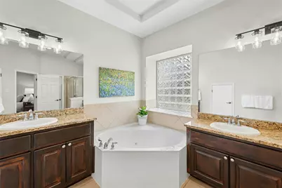 11104 Claro Vista Cove, Austin, TX 78739 - Photo 17